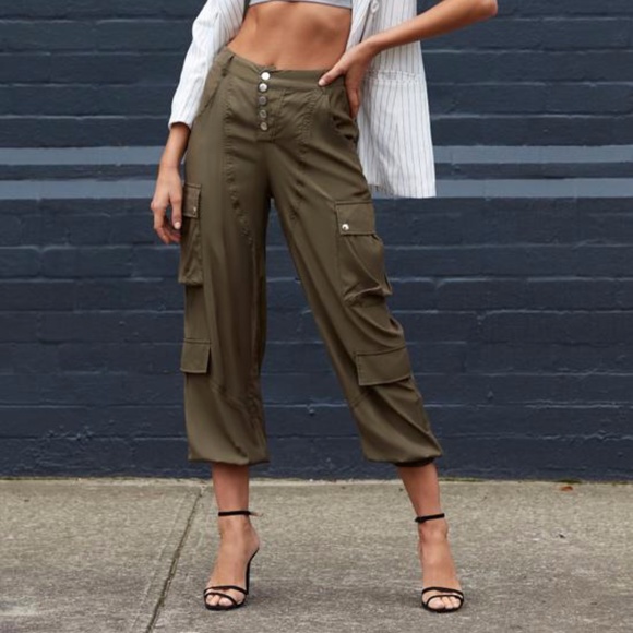 Lioness Cypress khaki cargo jogger pants XS - Picture 2 of 7